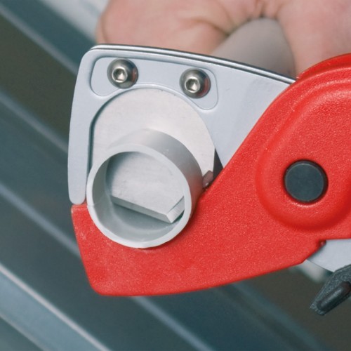 Труборез Knipex 90 20 185, для резания тонкостенных пластмассовых труб ⌀ 25 мм, KN-9020185